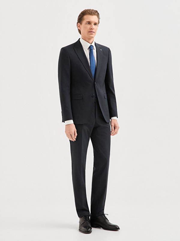 Erkek Lacivert Takım Elbise