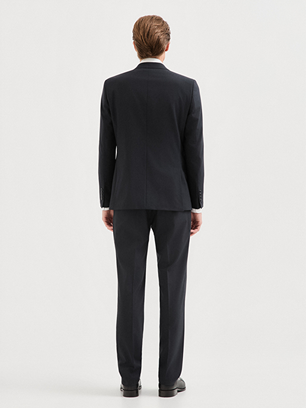 Erkek Lacivert Takım Elbise