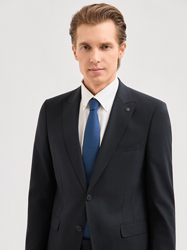 Erkek Lacivert Takım Elbise