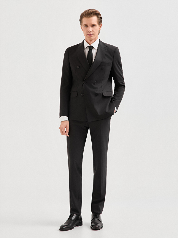 Erkek Siyah Takım Elbise