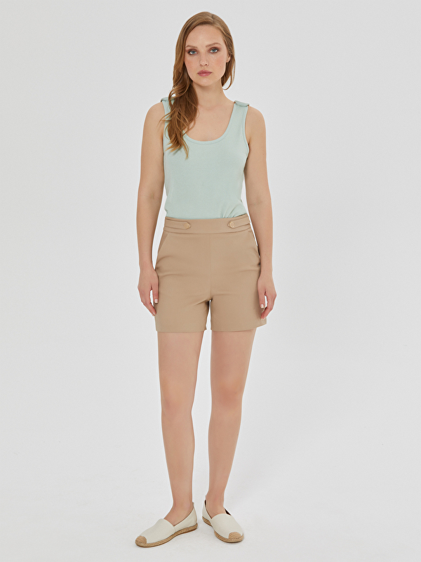Kadın Bej Şort