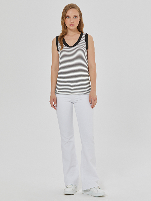 Kadın Beyaz Tişört