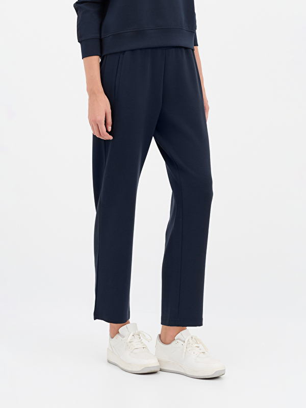 Kadın Lacivert Eşofman