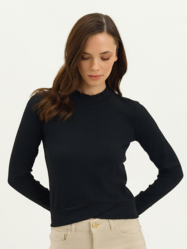 Kadın Siyah Tişört