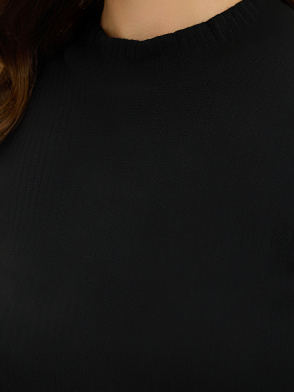 Kadın Siyah Tişört