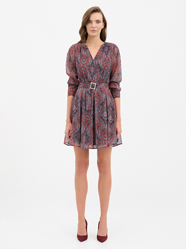 Kadın Kırmızı Elbise