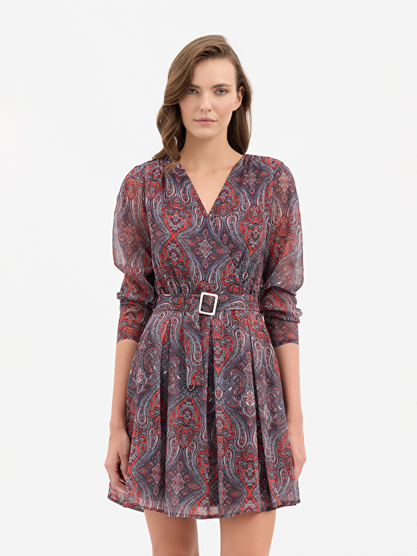 Kadın Kırmızı Elbise