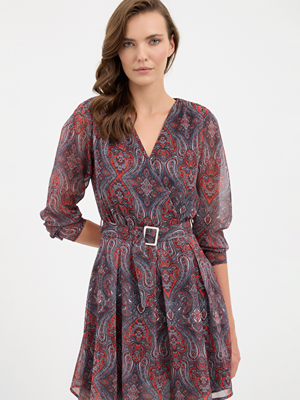 Kadın Kırmızı Elbise