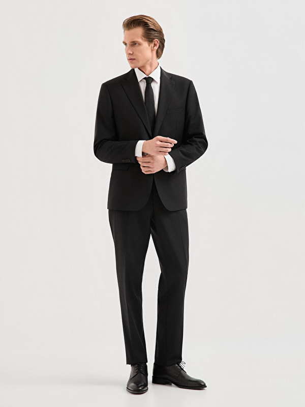 Erkek Siyah Takım Elbise
