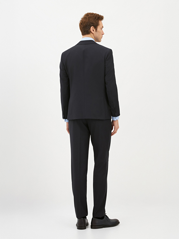 Erkek Lacivert Takım Elbise