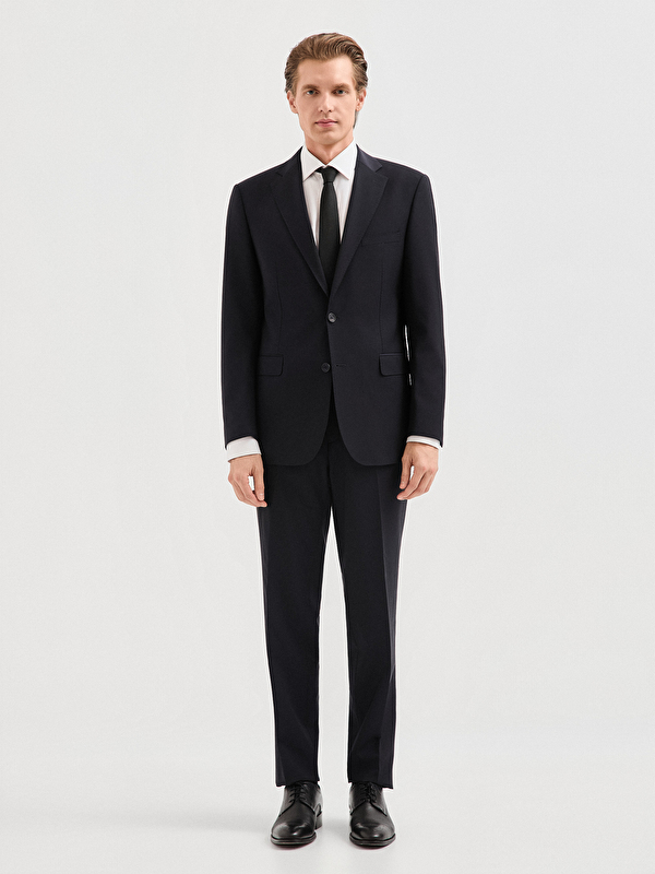 Erkek Lacivert Takım Elbise