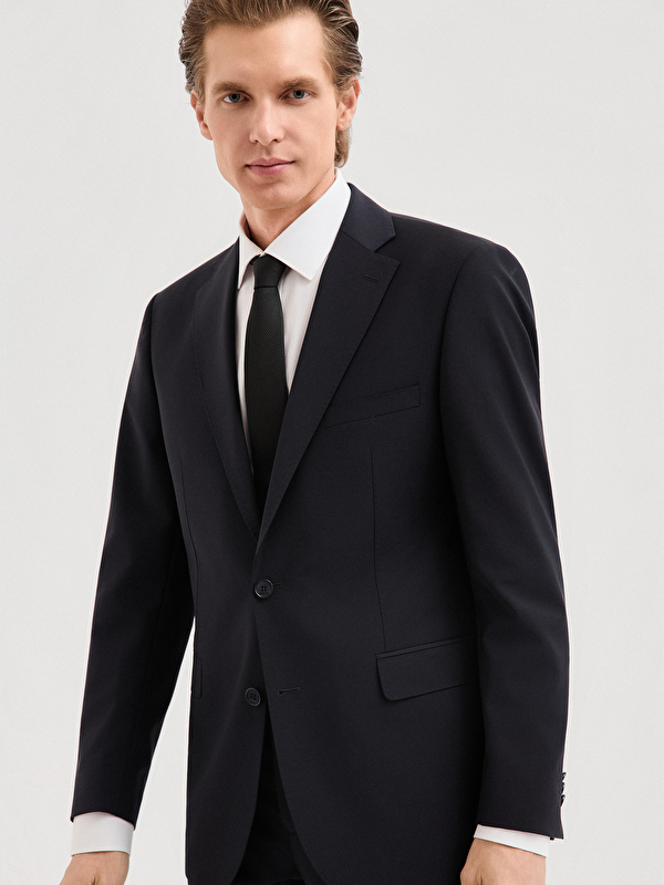 Erkek Lacivert Takım Elbise