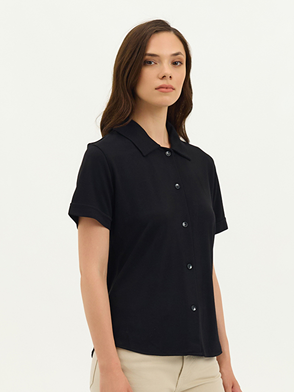 Kadın Siyah Gömlek