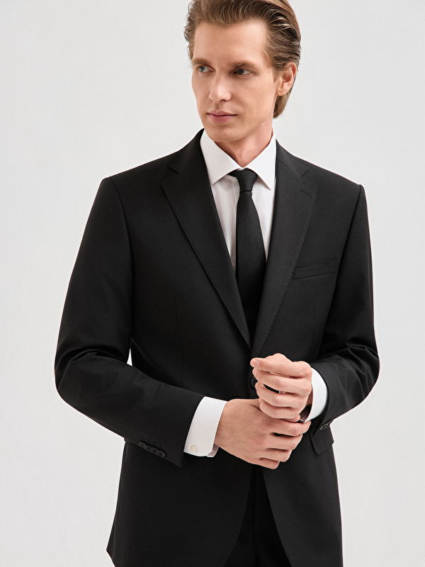 Erkek Siyah Takım Elbise