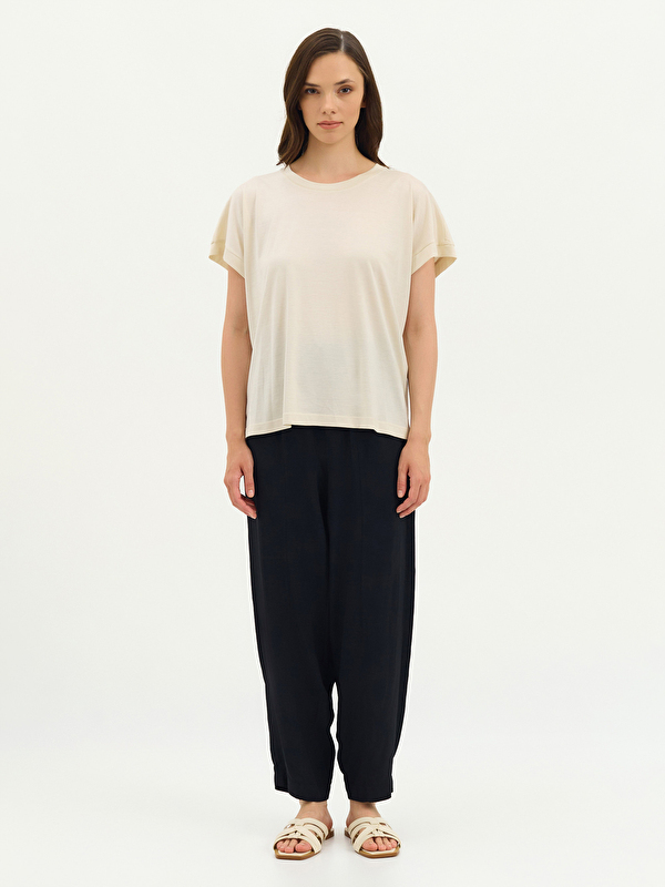 Kadın Ekru Tişört