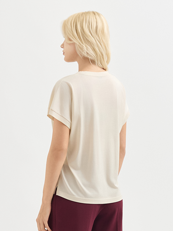 Kadın Ekru Tişört