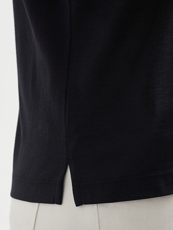 Kadın Lacivert Tişört