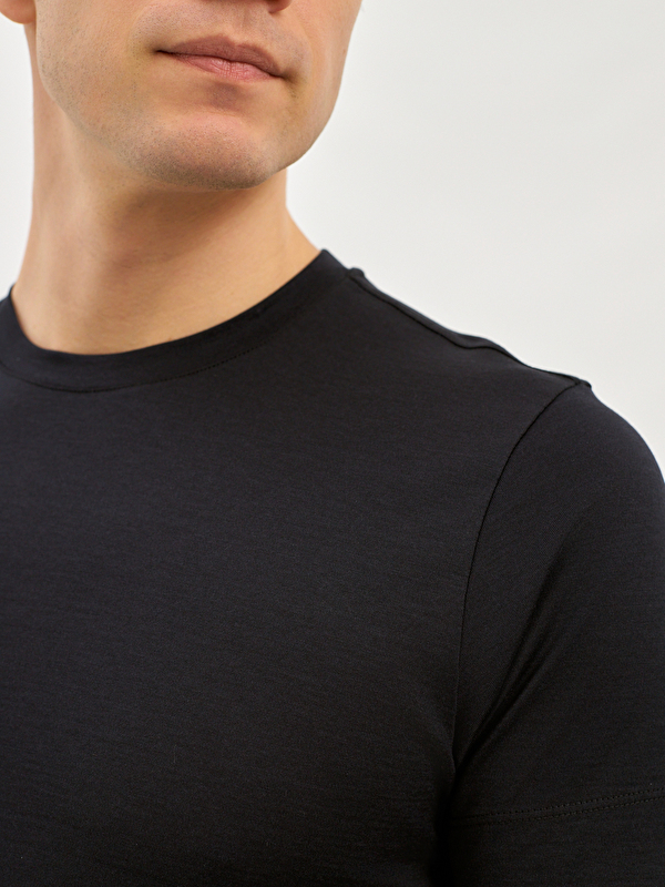 Erkek Lacivert Tişört