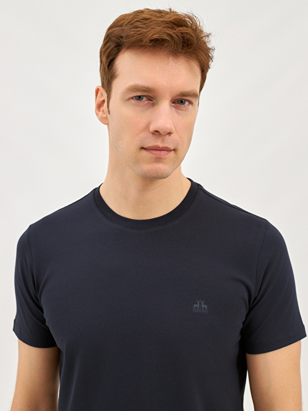 Erkek Lacivert Tişört