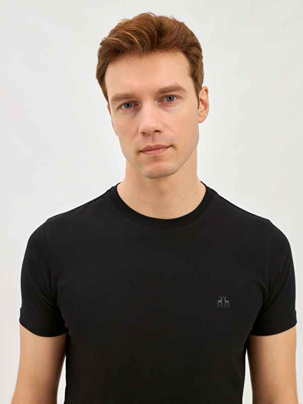 Erkek Siyah Tişört