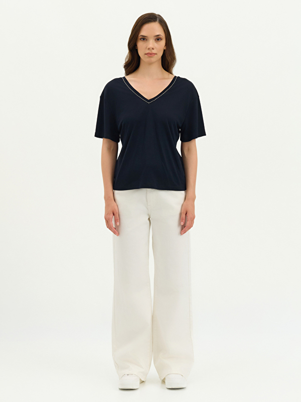 Kadın Siyah Tişört