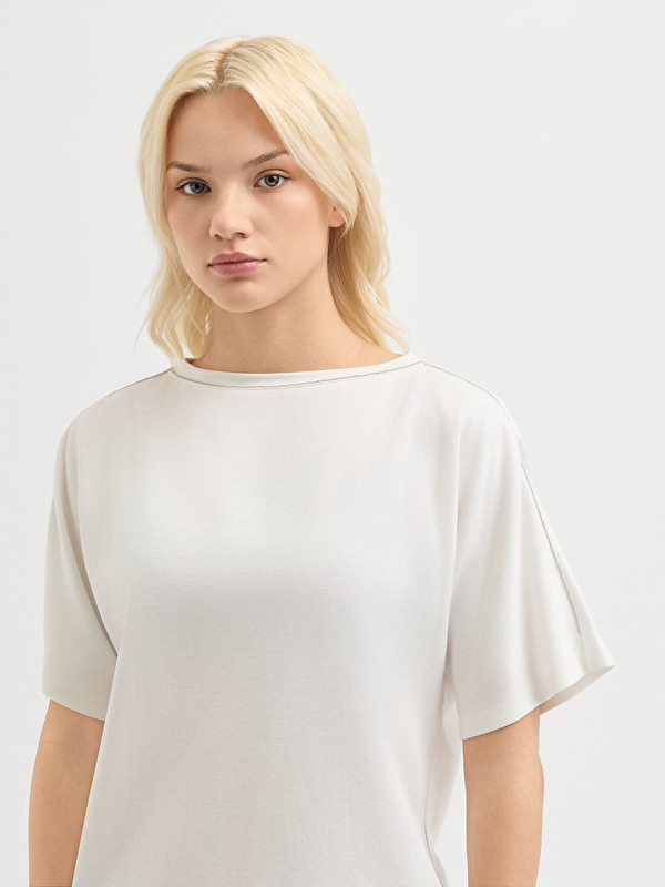 Kadın Beyaz Tişört