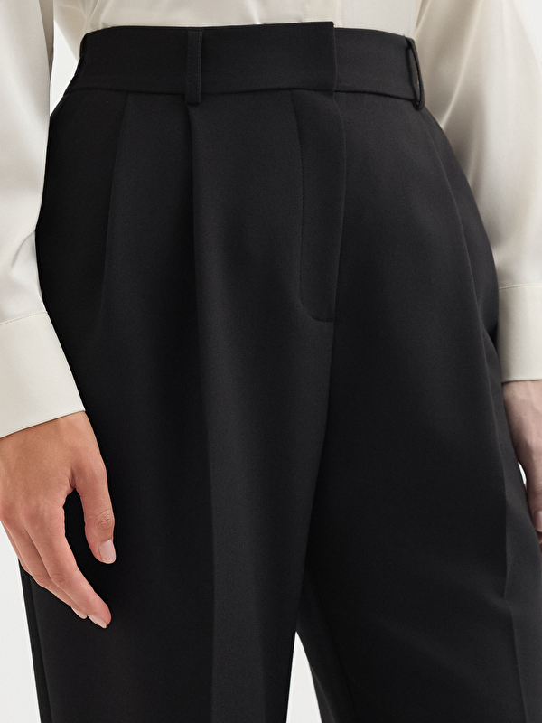 Kadın Siyah Pantolon