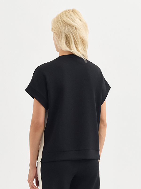 Kadın Siyah Tişört