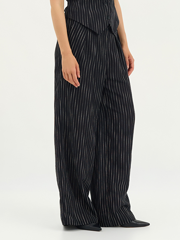 Kadın Siyah Pantolon