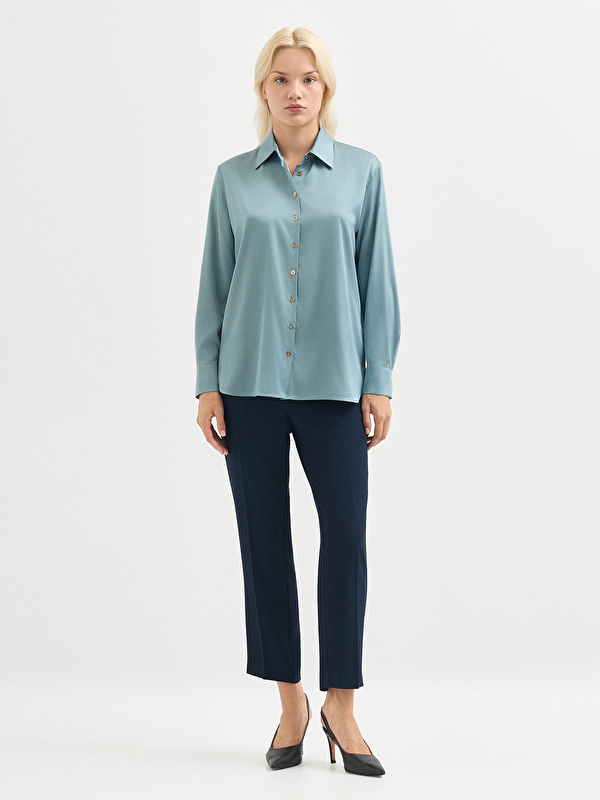 Kadın Mavi Gömlek