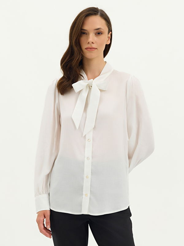 Kadın Beyaz Gömlek