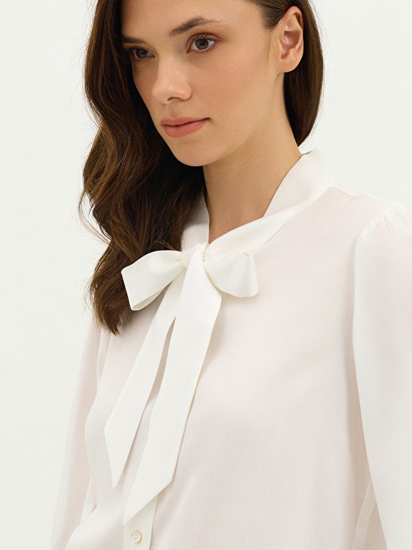 Kadın Beyaz Gömlek