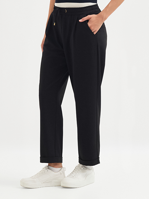 Kadın Siyah Pantolon