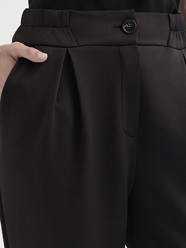 Kadın Siyah Pantolon