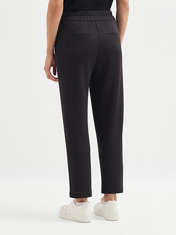 Kadın Siyah Pantolon